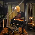 La 1901 Bed & Breakfast