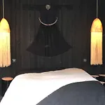 La 1901 Nocleg ze śniadaniem 4*