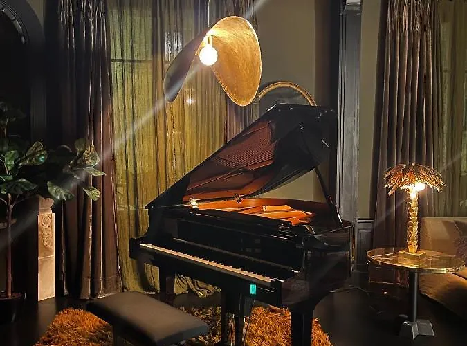 La 1901 Bed and Breakfast